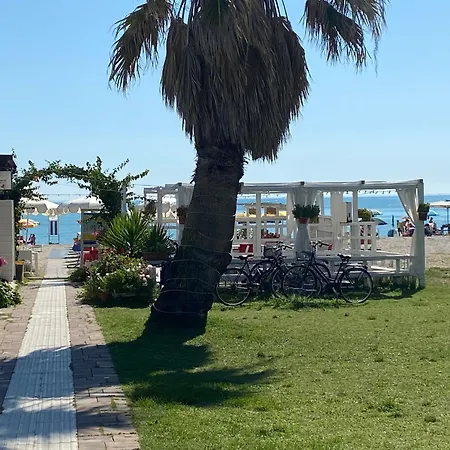 アパート La Casetta Sul Mare Di Ginevra & Emanuele *